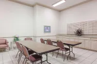 Super 8 by Wyndham Jasper TX Hotels in Jasper County