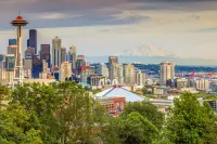 Newmark Tower Seattle Suite