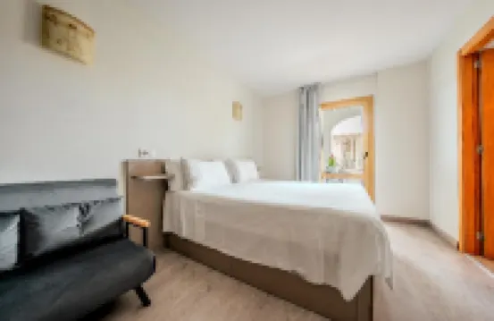 Nura Santa Ponsa & Spa