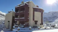 Faraya Village Club Hotels in Aaqoura