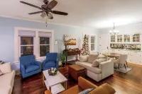 Pleasant Stay in Pella Hotels in Pella