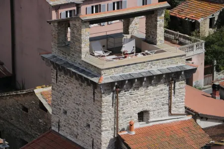 Torre Saracena di Dolcedo - An Exclusive Holiday A Jump in the Past