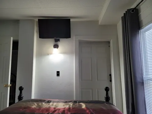 Mthly Stay Discounts & Pet Friendly Downtown Lansing Sparrow Hospital