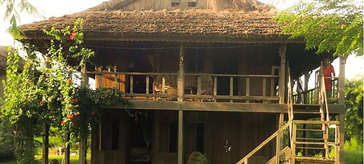 Shanta Ghar A Rustic Guesthouse Hotele w: Chitwan