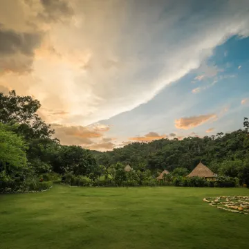 One Santuario Natural