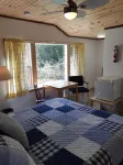 Miners Bay Lodge