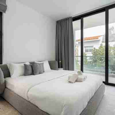 Solara - Stylish Balcony Apartments in Larnaca Rooms