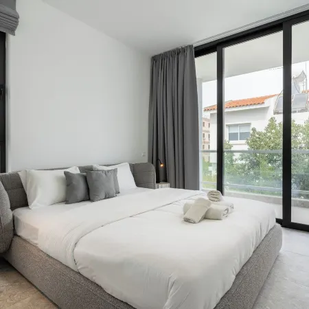 Solara - Stylish Balcony Apartments in Larnaca