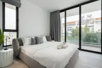 Solara - Stylish Balcony Apartments in Larnaca