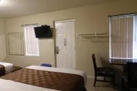 Baycities Motel