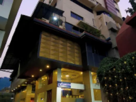 Hotel Gateway Grandeur Hotels in Kamrup