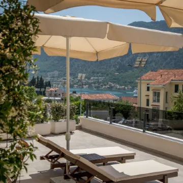 Casa Nuova