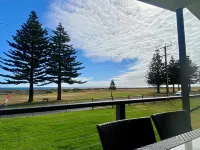 Kingston Foreshore Caravan Park Hotels in Rosetown
