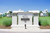 Steps to the Resort Style Pool & Across from the Big Chill فنادق في روزماري بيتش