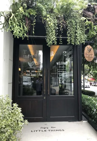 รองรัตน์ เอ็กซ์เซ็กคูทีฟ เรสสิเด้นซ์