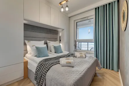 Downtown Apartments Seaside Gdańsk Letnica Отели в г. Гданьск
