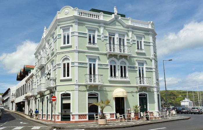 Internacional Azores Boutique