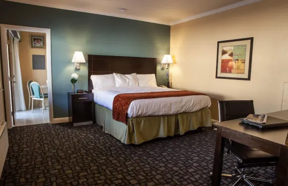 馬琳伍德套房酒店