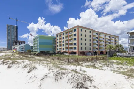 Harbor Place Condominiums by Hosteeva