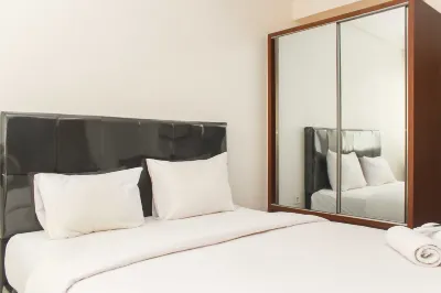 Nice and Elegant Studio at Riverview Jababeka Apartment Hotels in North Cikarang