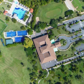 Luxury Villa Waterfall - Pool & BBQ