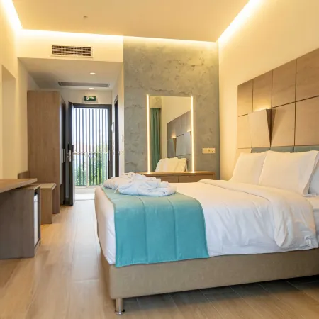 Mirror Hotel