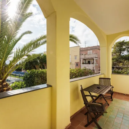 Le Grand Bleu - Gioia Apartments