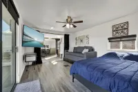 K Loma Vista with Hill Country Views Отели в г. Сентер Пойнт