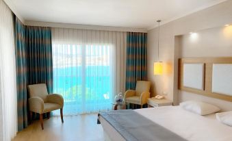 Royal Asarlik Beach Hotel