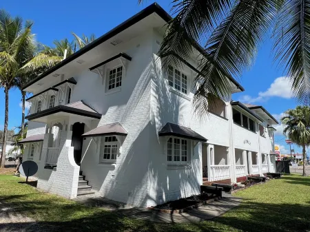 Sans Souci Apartments