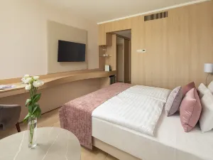 Hotel Carbona Thermal Spa