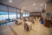 Grand İtimat Hotel - Desayuno