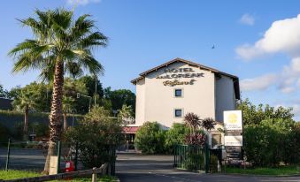 Hotel Loreak