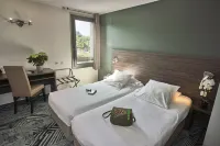 Hotel Loreak - parking