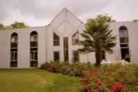 Agape Hotel Niort- Bessines Hotels in Liez