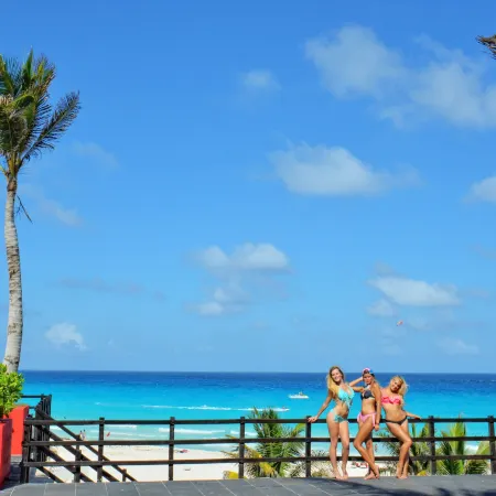 The Pyramid Cancun by Oasis - All Inclusive