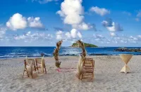 Tamarind Reef Resort Spa & Marina - Beach