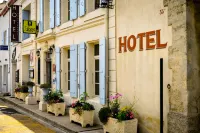 Logis Hôtel Restaurant Résidence Hotel a Puisserguier