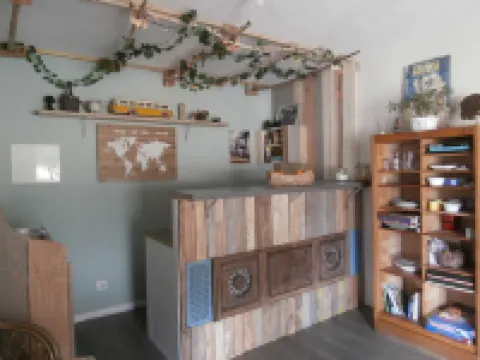 小昂堤池塘出色酒店