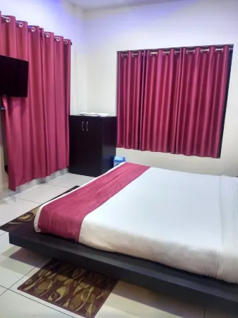 Hotel Reyansh Отели в г. Чампават