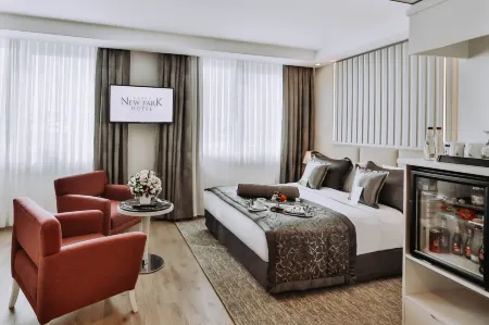 NEW PARK HOTEL Отели рядом с достопримечательностью «Cer Modern»