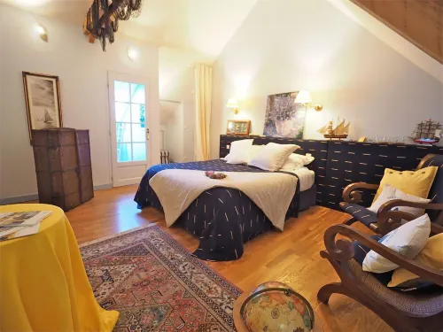 La Bruyère-Maison d'hôtes-Piscine - 3 ดาว