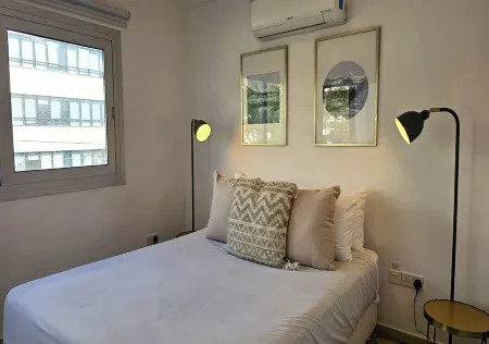 Phaedrus Living: City Centre Luxury Flat Esperidon 201 Отели в г. Никосия