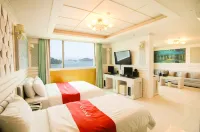 Yeosu Beach Hotel Отели в г. Йосу
