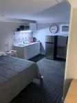 Colonial Motel Hotels near Rahal Farms
