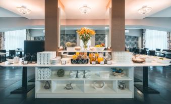 Elysee Hotel