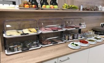 Hotel Select Suites & Aparts