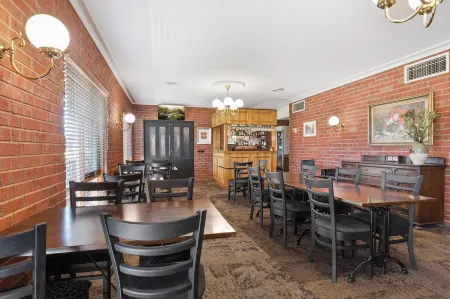 Burke and Wills Motor Inn Swan Hill
