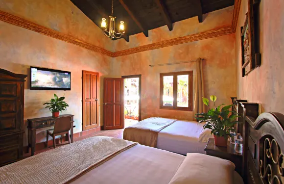 安地卡永恆春天酒店