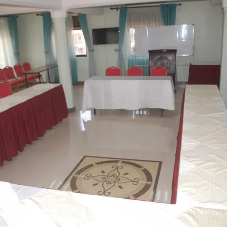 TJ Global Hotel Kasese